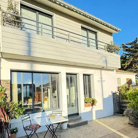 Holiday home Maison Familiale Vue -plage & Foret Saint-Hilaire-de-Riez